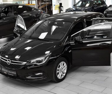 13.10.2021 Честито на фирма Перлапак ЕООД за новата си Opel Astra от Автосвят ООД. Желаем много безаварийни километри.