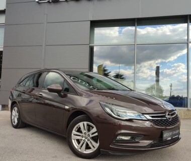 13.09.2022 Честито на г-н Пламен Тодоров за новата си Opel Astra от Автосвят. Готова да отпътува за КАТ Плевен. Желаем много безаварийни километри.
