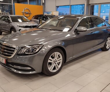 23.11.2022 Честито на г-н Веселин Стоев за новият си Mercedes-Benz S400d от Автосвят. Желаем много безаварийни километри.