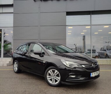 02.12.2022 Честито на г-н Захари Захариев за новата си Opel Astra от Автосвят. Желаем много безаварийни километри.