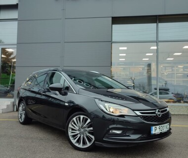02.12.2022 Честито на сем. Миланови за новата си Opel Astra от Автосвят. Желаем много безаварийни километри.