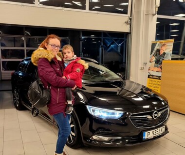 08.12.2022 Честито на г-жа Лилия Георгиева за новият й топ оборудван Opel Insignia ST от Автосвят. Желаем много безаварийни километри.