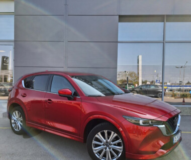 5.10.2023г. Честито на г-н Боян Боянов за новата си Mazda CX5 от Автосвят. Готов да отпътува за Варна. Желаем много безаварийни километри.