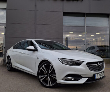 25.10.2023г. Честито на г-н С.Р. за разкошната му нова Opel Insignia. Готови да зарадваме сина на госпидина с този топ оборудван вариант 2,0i Turbo 260 к.с. 4х4. Желаем много безаварийни километри.