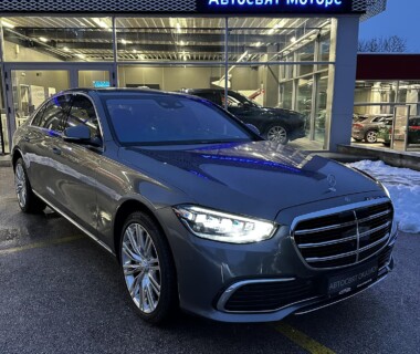 28.11.2023г. Честито на Калоян Трифонов за новия му Mercedes-Benz S400d Long закупен от Автосвят! Желаем много безаварийни километри.