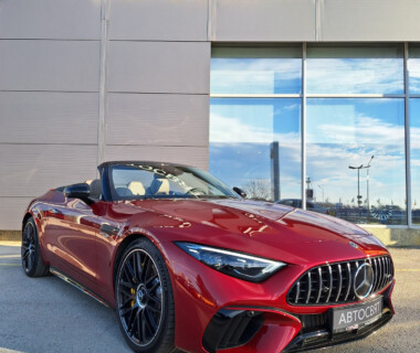 18.12.2023г. Честито на г-жа Даниела Димитрова за новия и Mercedes-AMG SL 63 4MATIC+ (R232) от Автосвят. Желаем много безаварийни километри.