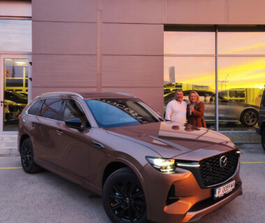 04.12.2024г. Честито на фирма Булкоминвест ЕООД новият им Mazda CX80 от Автосвят. Желаем много безаварийни километри.