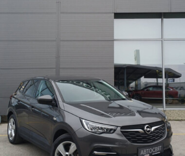 12.11.2025г. Готови да зарадваме г-н Свилен Цветков с новият му Opel Grandland X 1.6 Turbo Plug-in Hybrid4 закупен от Автосвят. Желаем много безаварийни километри.