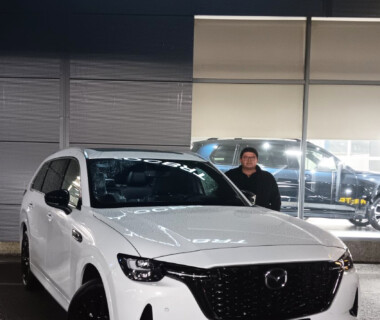 28.11.2025г. Честито на фирма Хю-Се-Стар ЕООД за новата им Mazda CX80 закупена от Автосвят. Желаем много безаварийни километри.