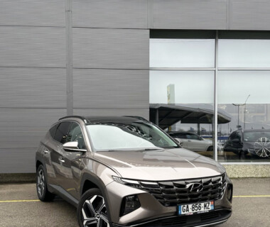 06.12.2025г. Честито на г-н Красимир Тодорв за новият им Hyundai Tucson Plug-in Hybrid 4×4 закупен от Автосвят. Готов да отпътува за КАТ Велико Търново. Желаем много безаварийни километри.