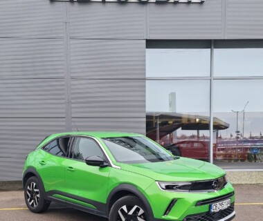 22.12.2025г. Честито на г-жа А.П. за новта й Opel Mokka закупена от Автосвят. Желаем много безаварийни километри.